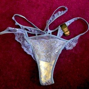 VIctoria’s Secret Ouvert panties